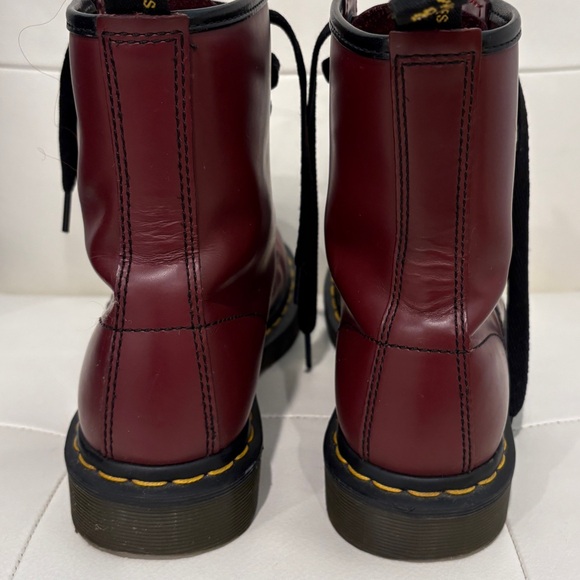 Dr. Martens Unisex Smooth Leather Cherry Red Burgundy 1460 Lace Up Boots 7USL - Picture 4 of 10